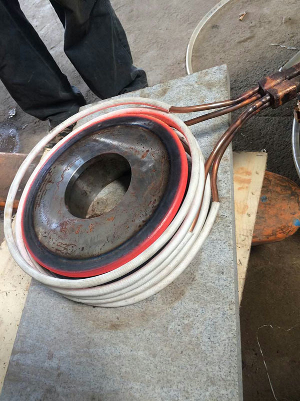 1533698560227947.jpg FS-80AB石材機(jī)軌道輪熱處理應(yīng)用