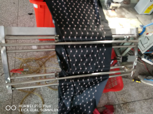 1533699798458053.jpg 超聲波花邊機(jī)應(yīng)用